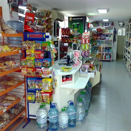 Larisa 2 Otel 3*